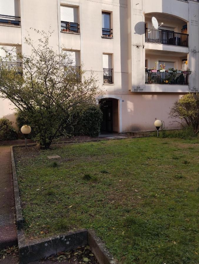 Bed and breakfast Le Beau Refuge Parisien De Cergy - Parisian Modern Flat At Cergy Extérieur photo
